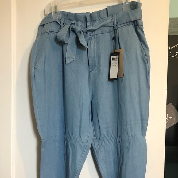 Vero Moda Paperbag Denim Pants - Picture 2 of 15